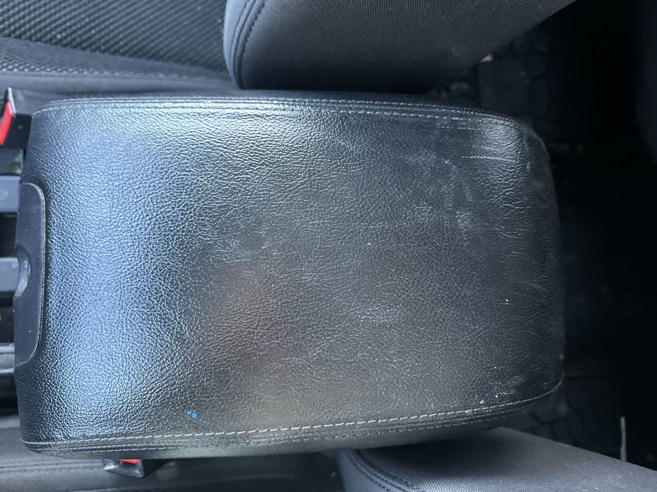 Thumbnail: 2016 Jeep Wrangler - 13