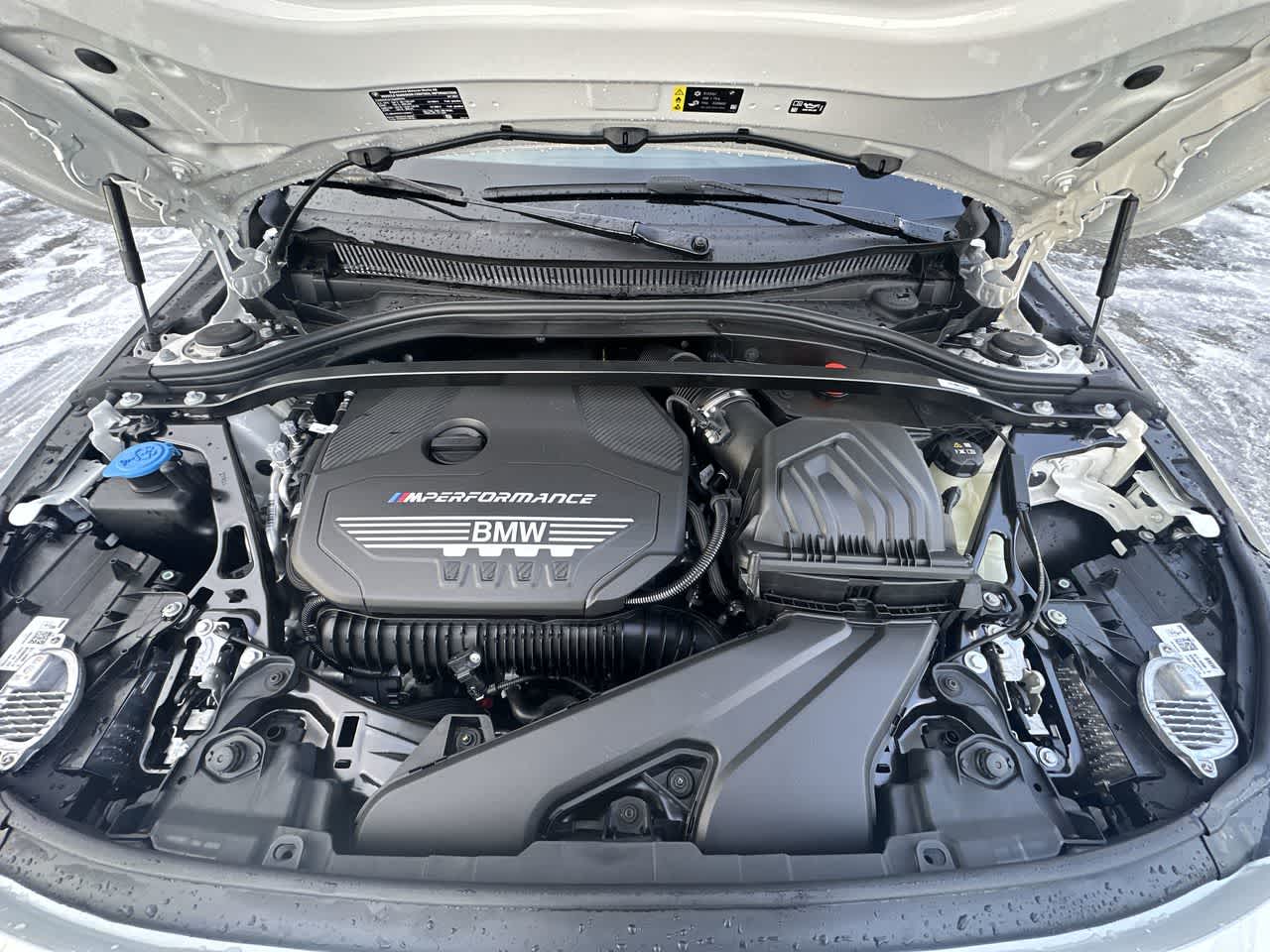 2024 BMW 2 Series M235i xDrive 20