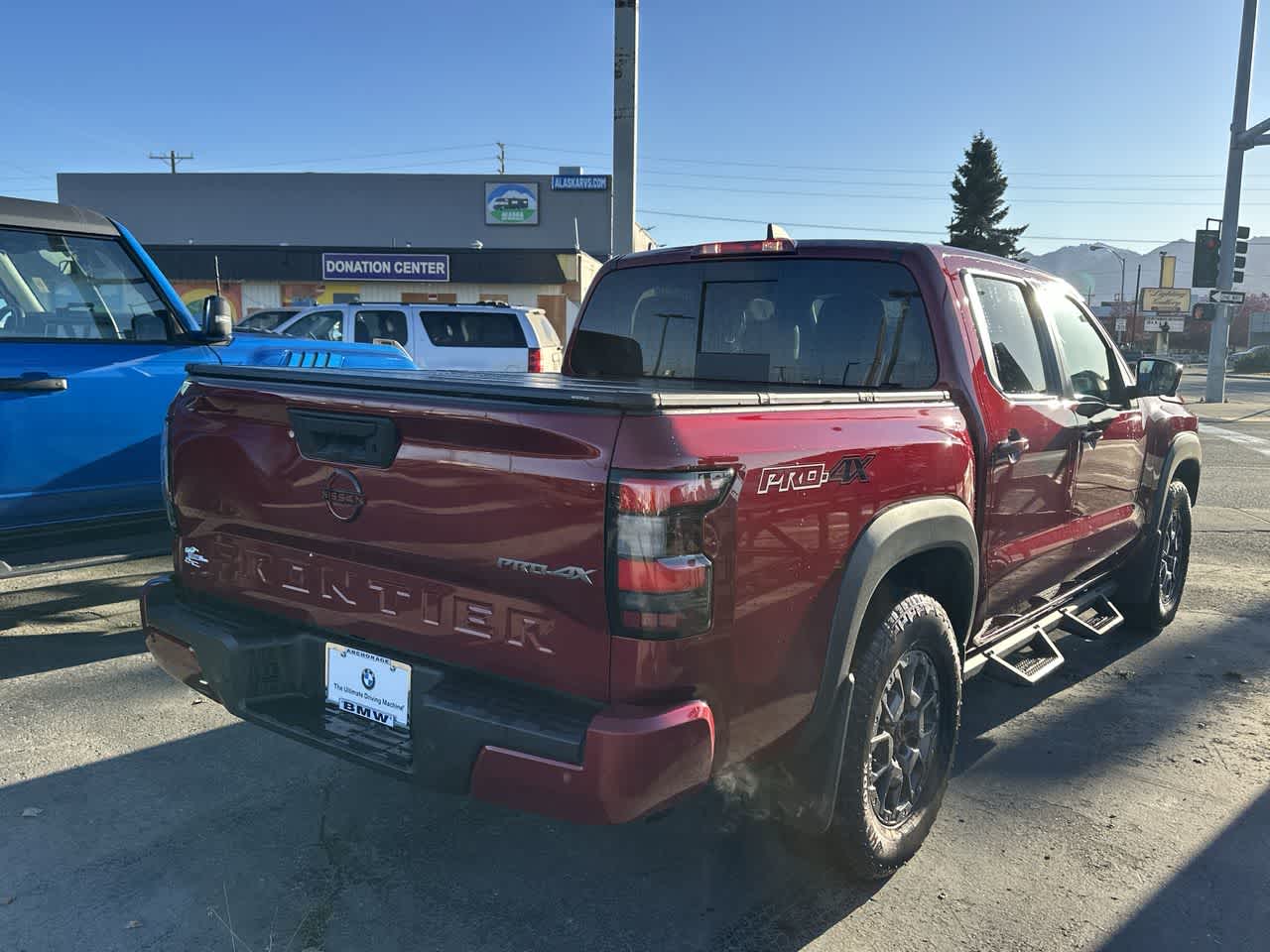 Thumbnail: 2023 Nissan Frontier - 22