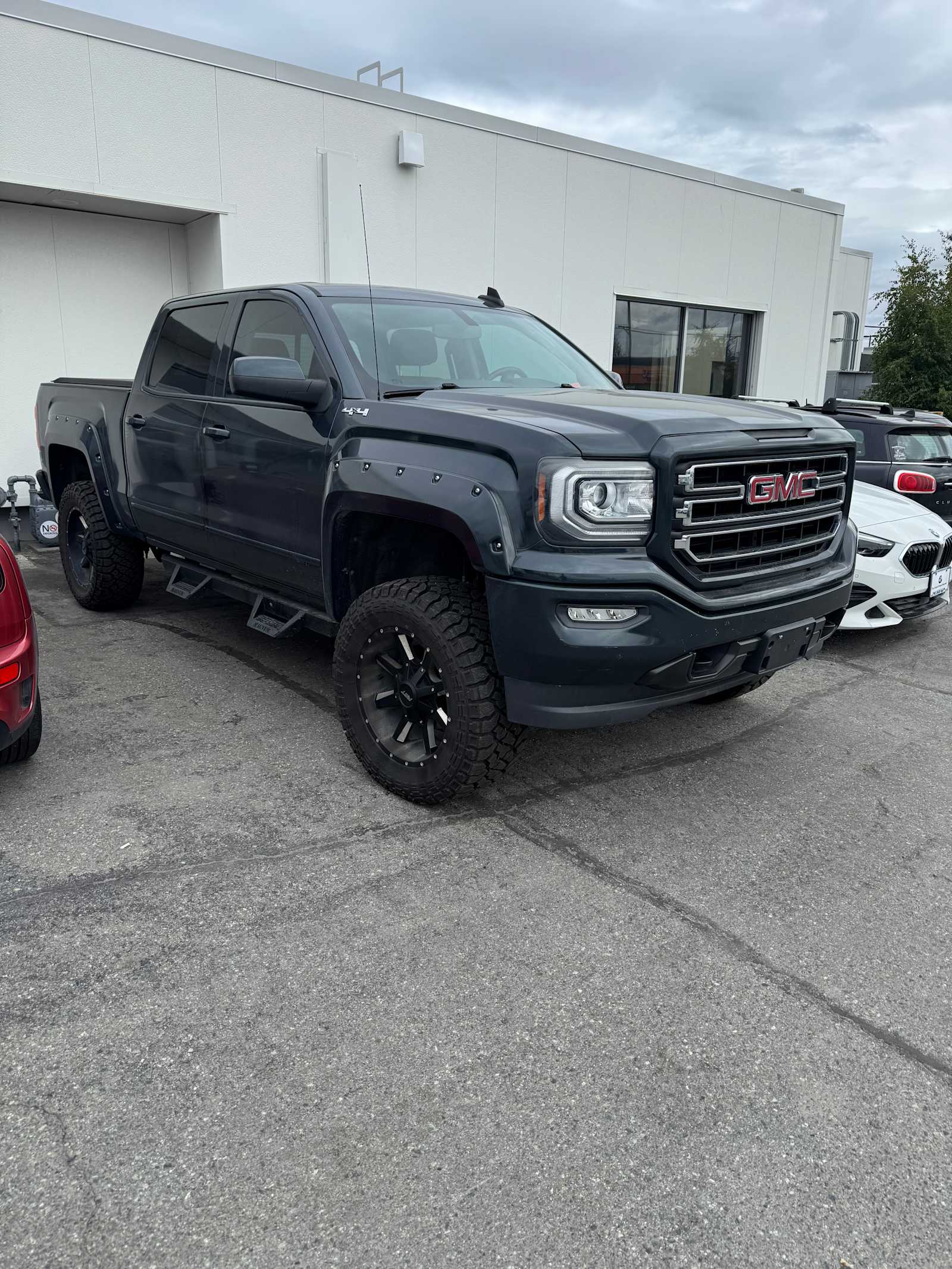 2018 Gmc Sierra 1500 SLE photo 2