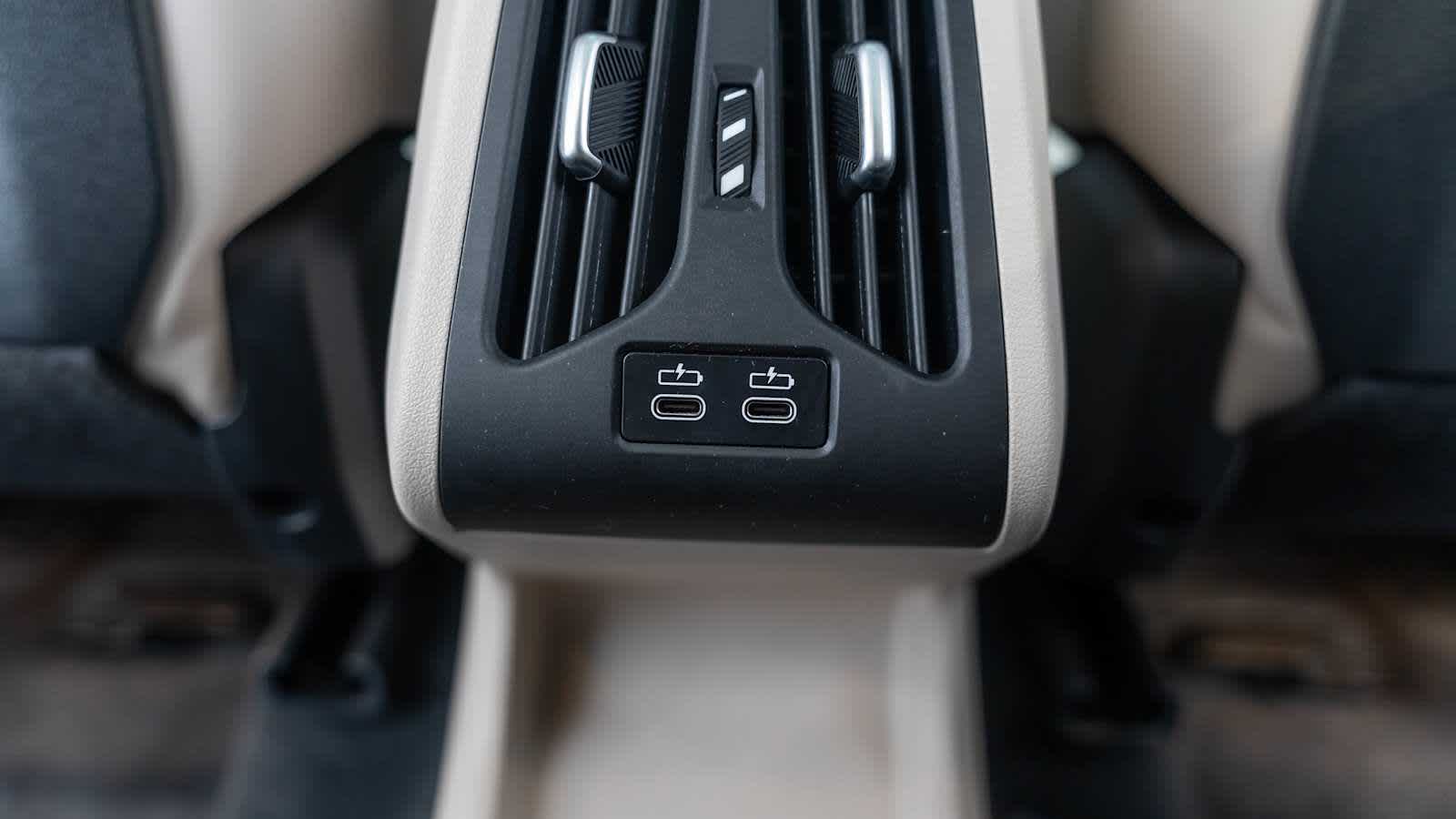 Thumbnail: 2025 BMW X1 - 39