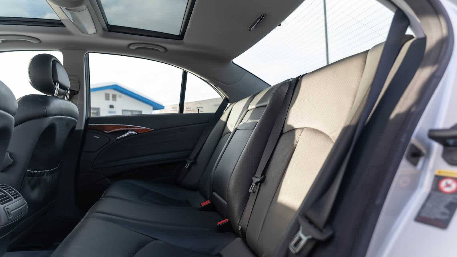 Thumbnail: 2004 Mercedes-Benz E-Class - 41