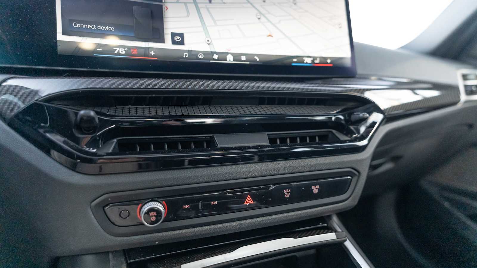 Thumbnail: 2025 BMW 3 Series - 49