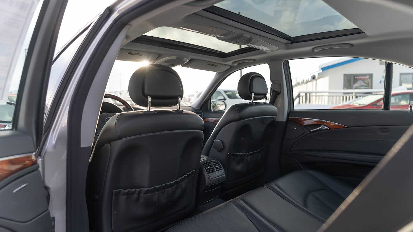 Thumbnail: 2004 Mercedes-Benz E-Class - 38