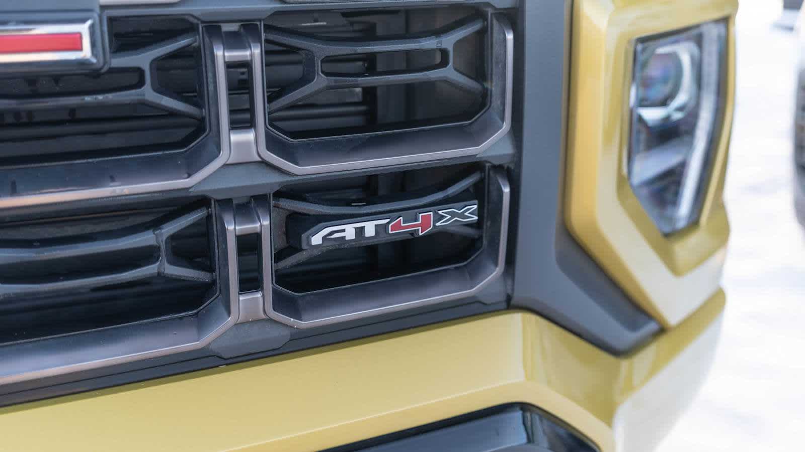 Thumbnail: 2024 GMC Canyon - 19