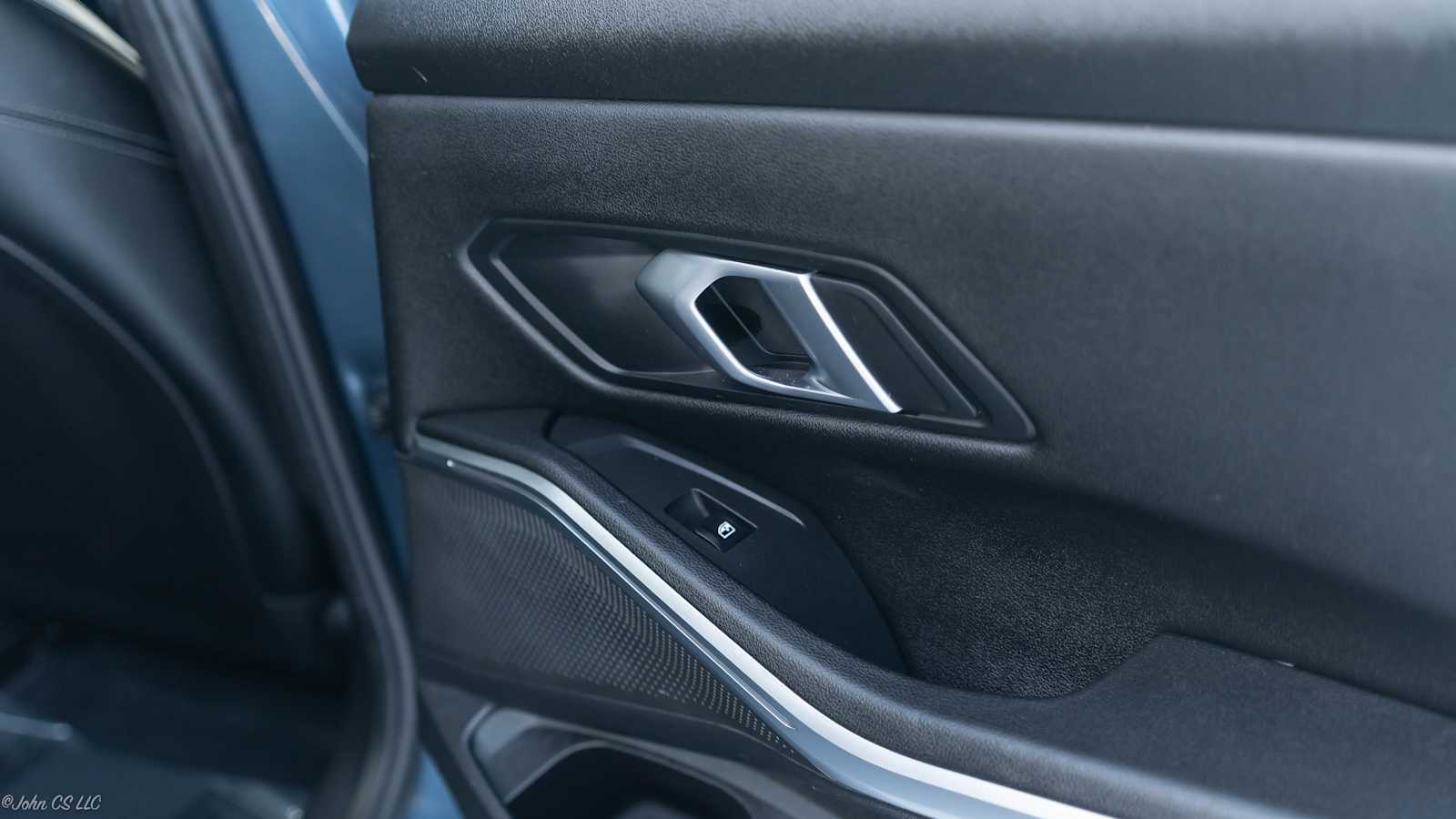 Thumbnail: 2025 BMW 3 Series - 21