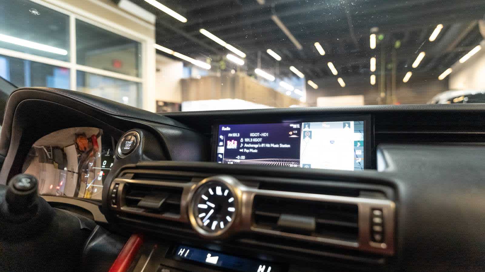 Thumbnail: 2022 Lexus RC - 25