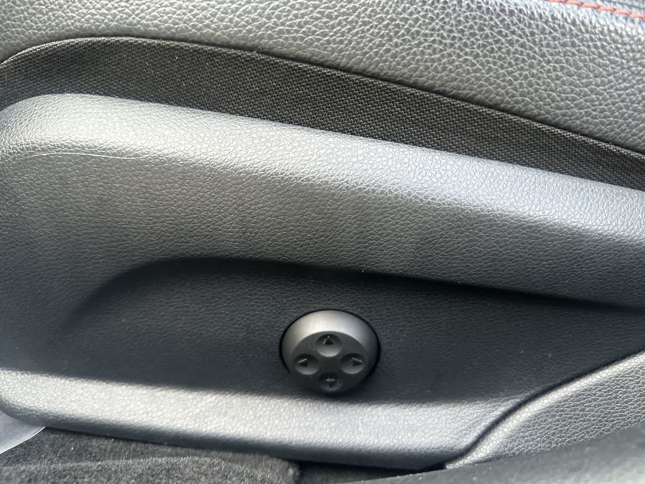 Thumbnail: 2019 Mercedes-Benz C-Class - 5