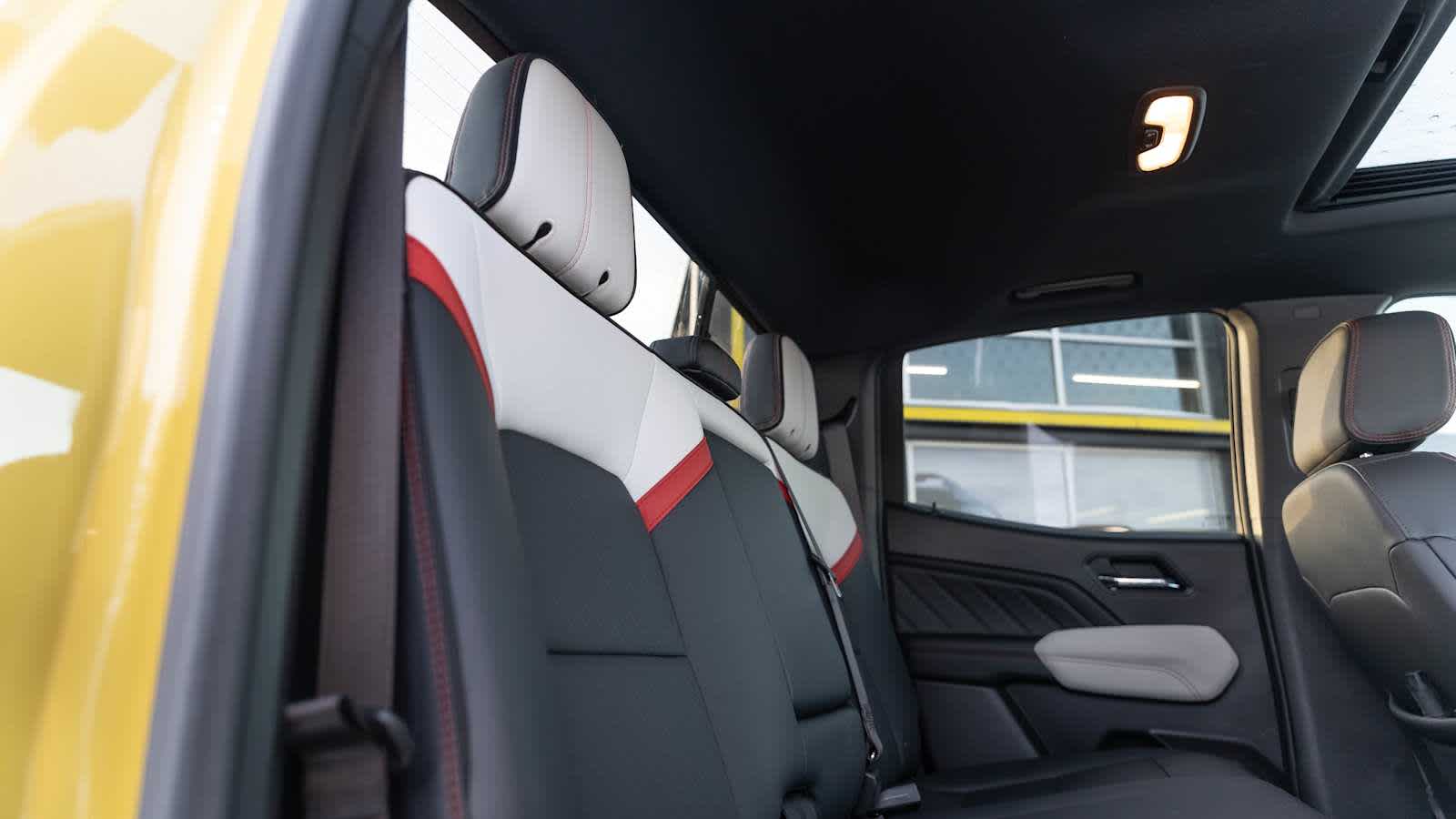 Thumbnail: 2024 GMC Canyon - 38