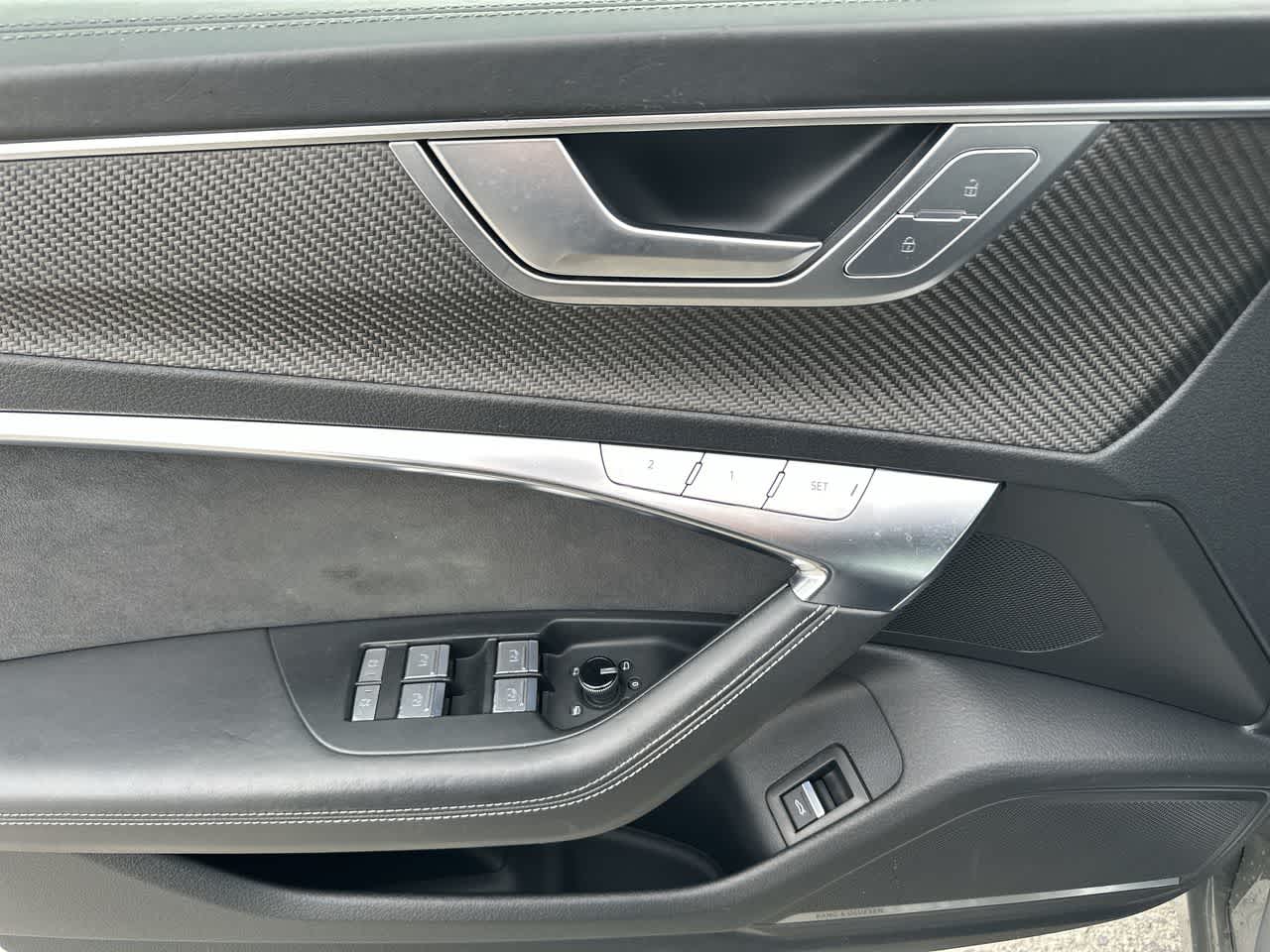 Thumbnail: 2022 Audi S6 - 6