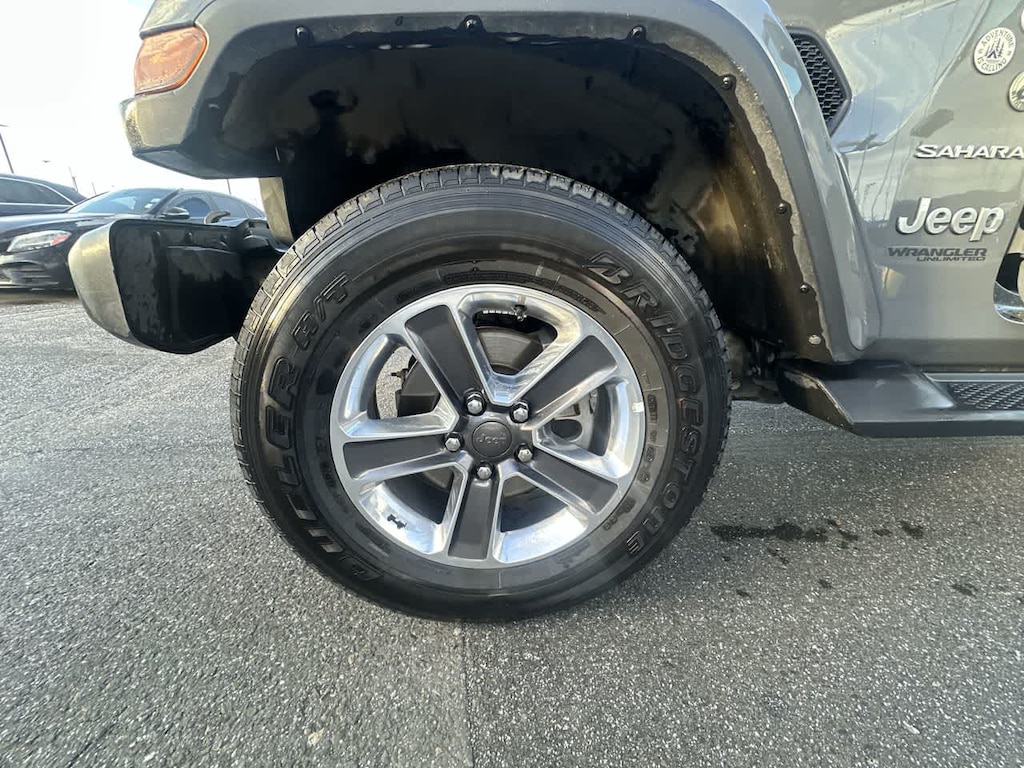 Used 2020 Jeep Wrangler Unlimited Sahara SUV