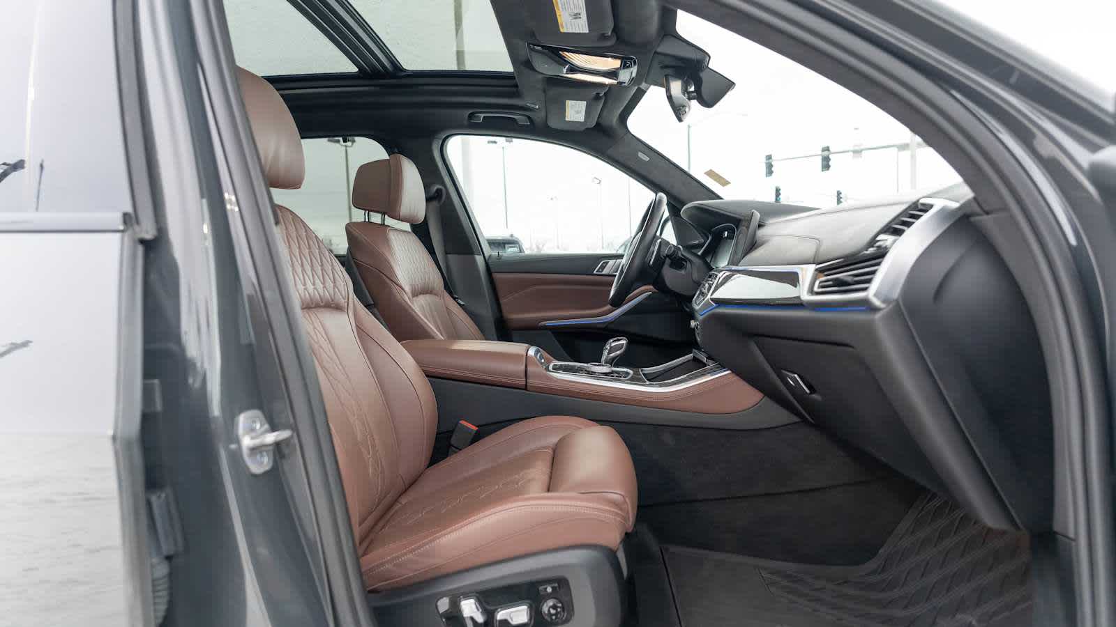 Thumbnail: 2021 BMW X5 - 30