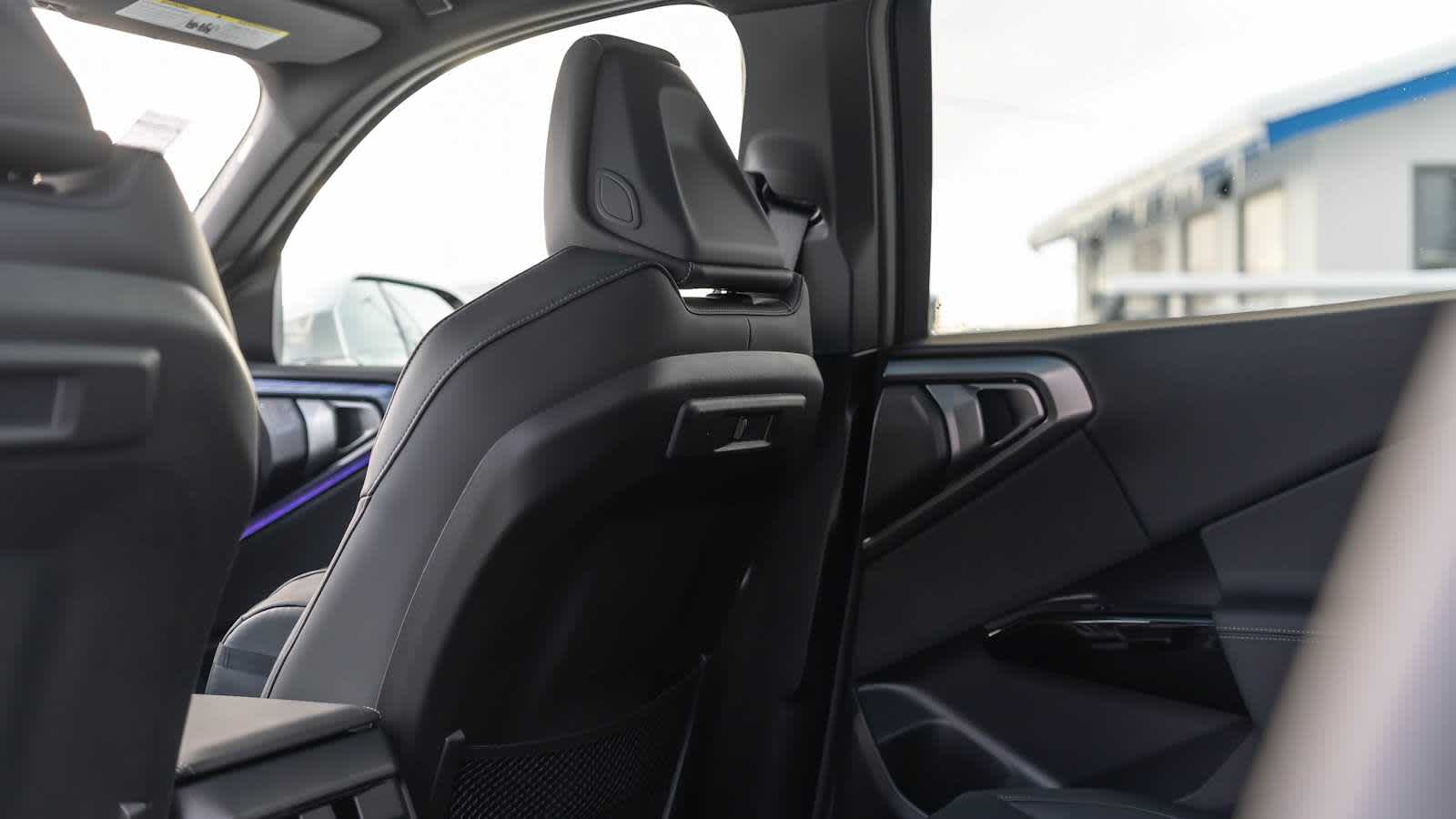 Thumbnail: 2026 BMW X3 - 15