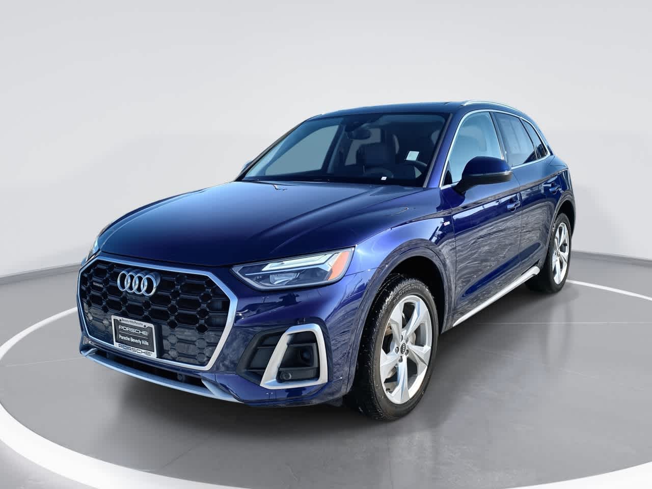 Thumbnail: 2022 Audi Q5 - 1