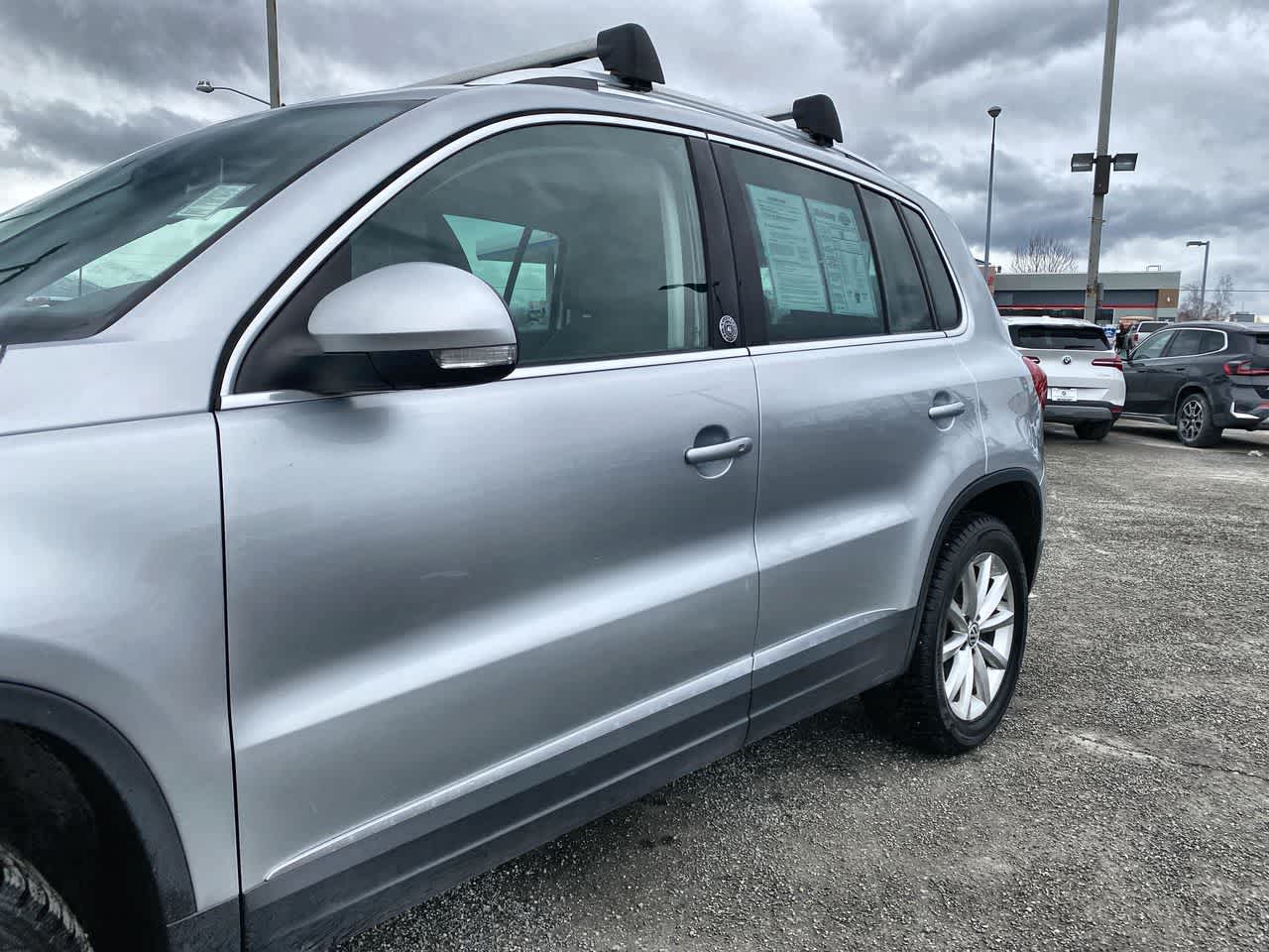Thumbnail: 2017 Volkswagen Tiguan - 8