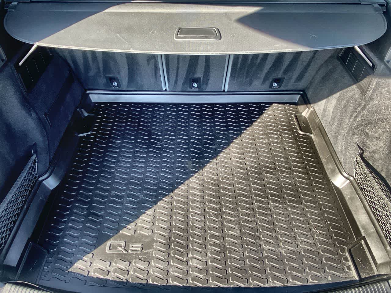 Thumbnail: 2022 Audi Q5 - 24