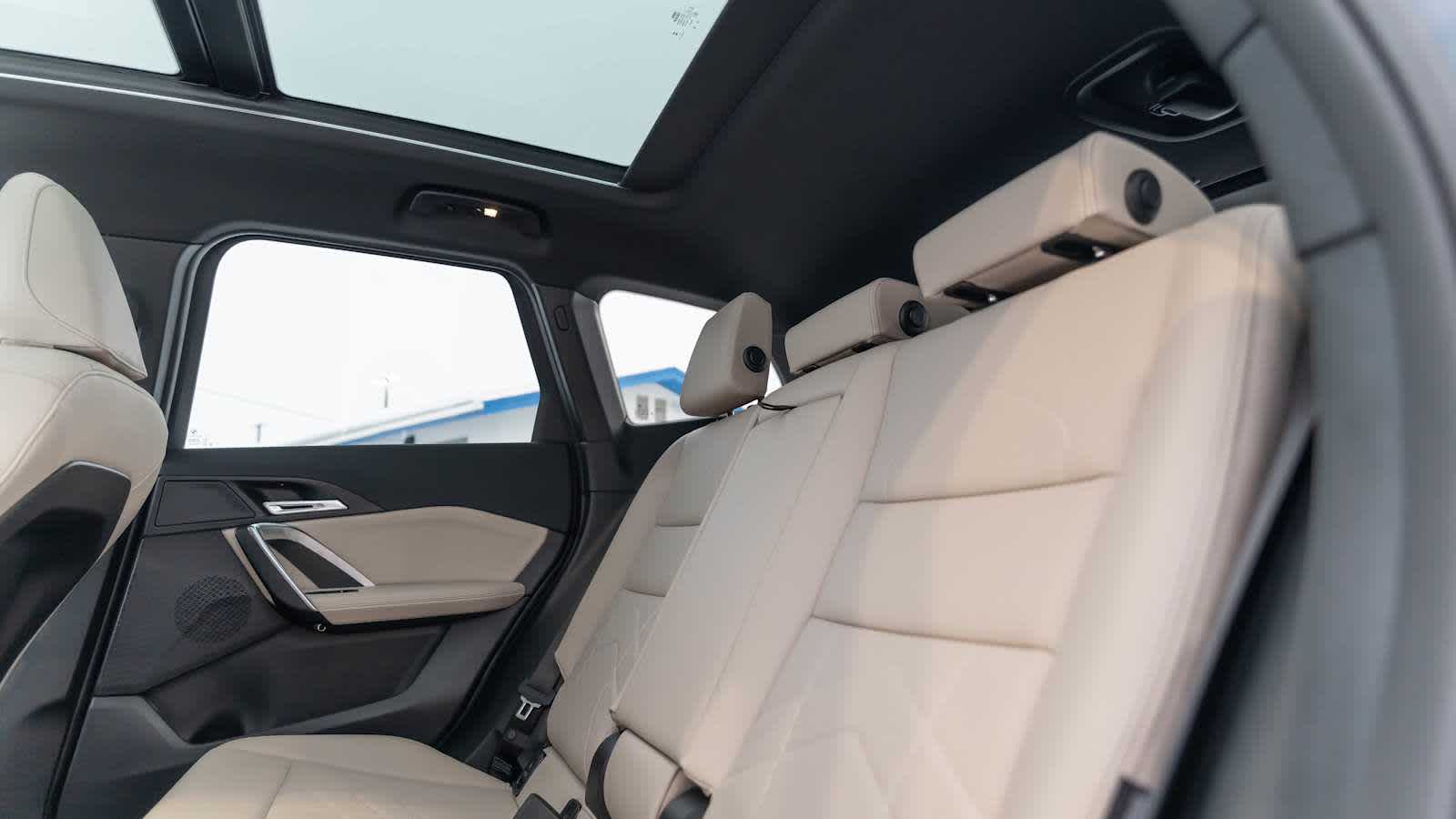 Thumbnail: 2025 BMW X1 - 38