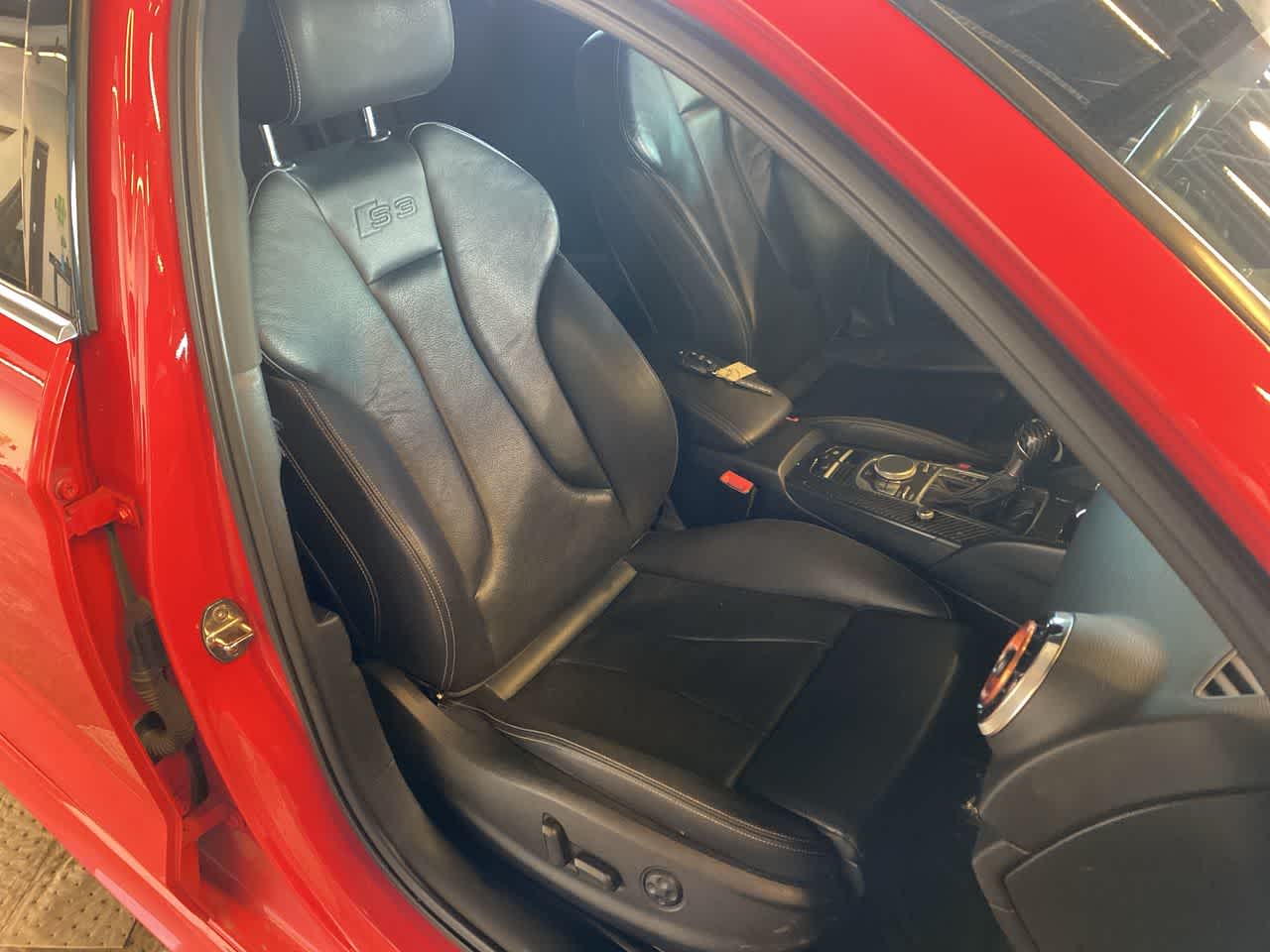 Thumbnail: 2015 Audi S3 - 25