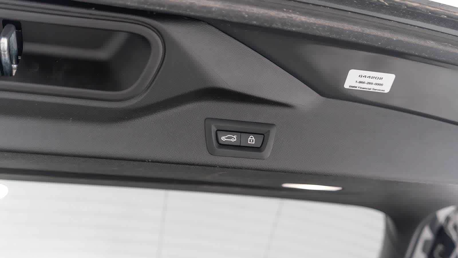 Thumbnail: 2021 BMW X5 - 20