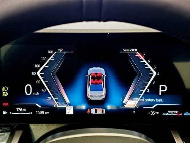 Thumbnail: 2025 BMW 5 Series - 13