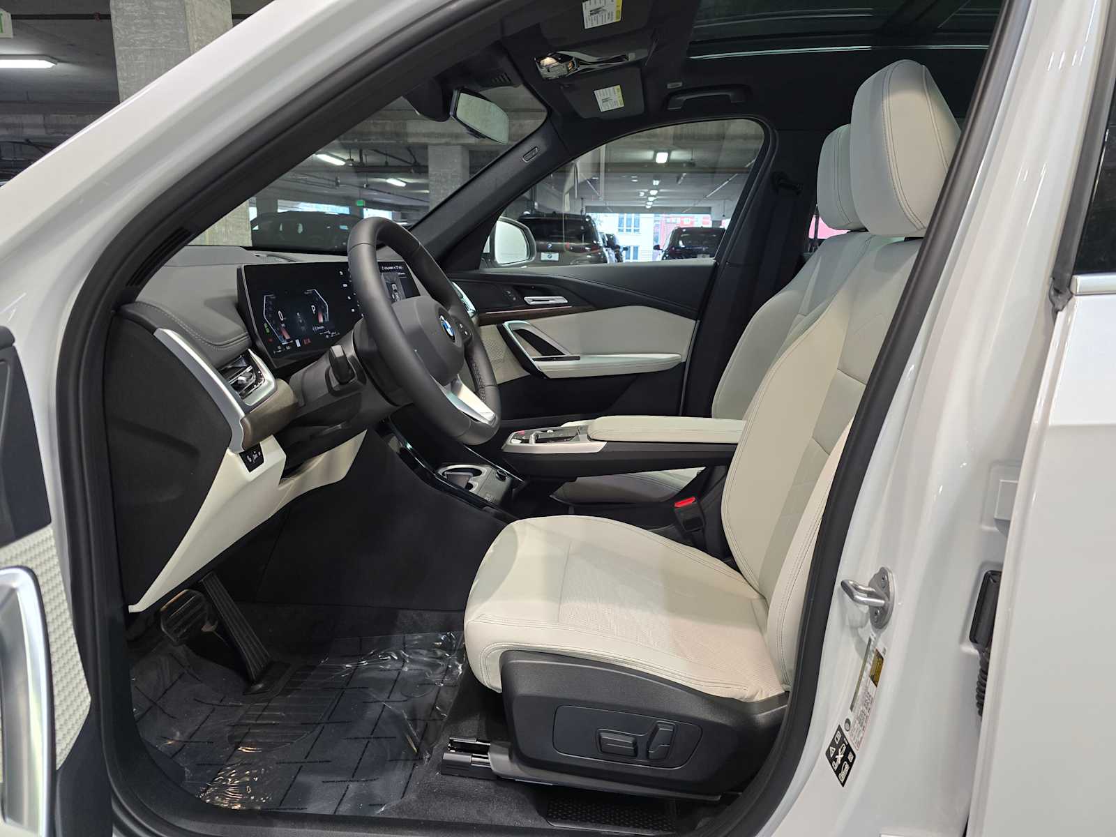 Thumbnail: 2026 BMW X1 - 24