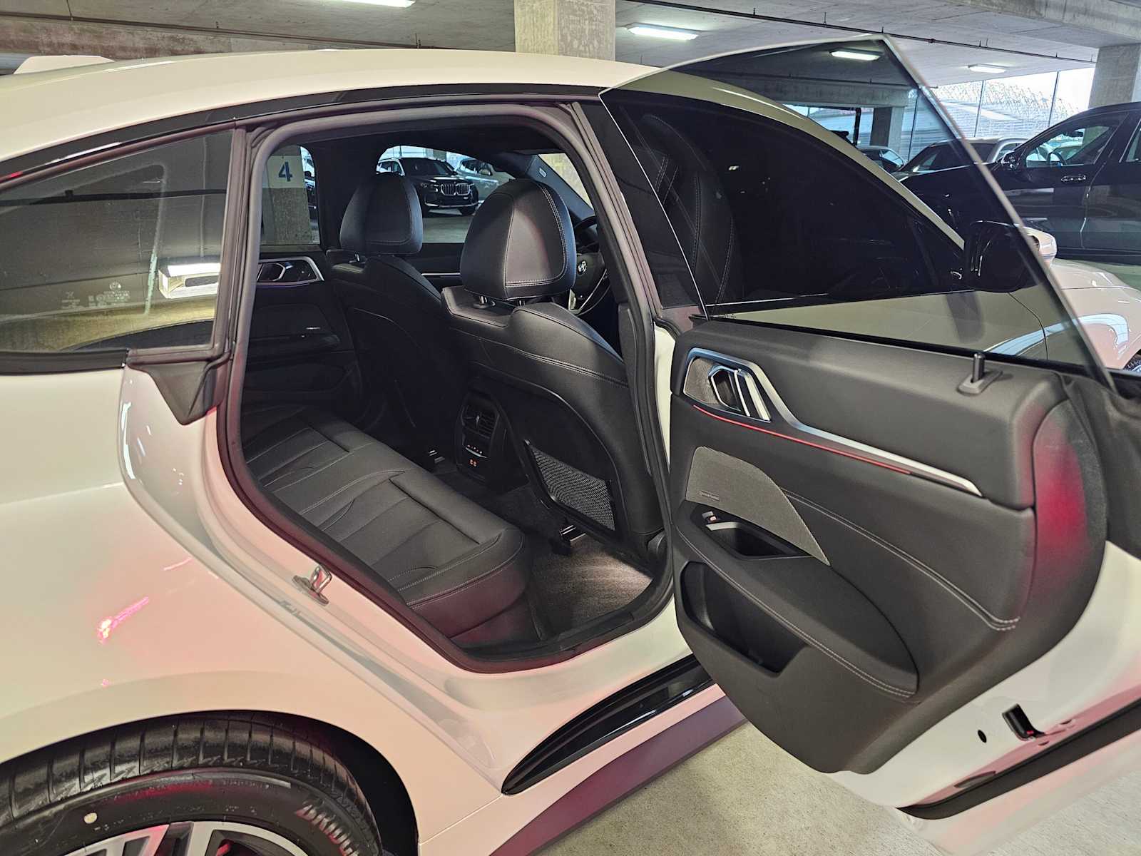 Thumbnail: 2023 BMW 4 Series - 42