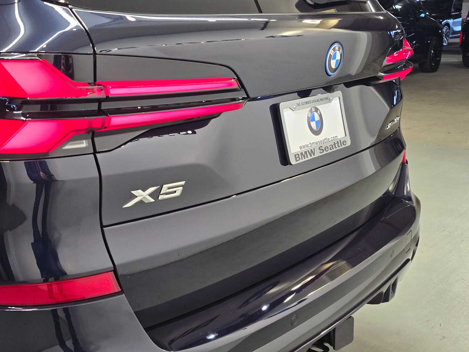 Thumbnail: 2026 BMW X5 - 7