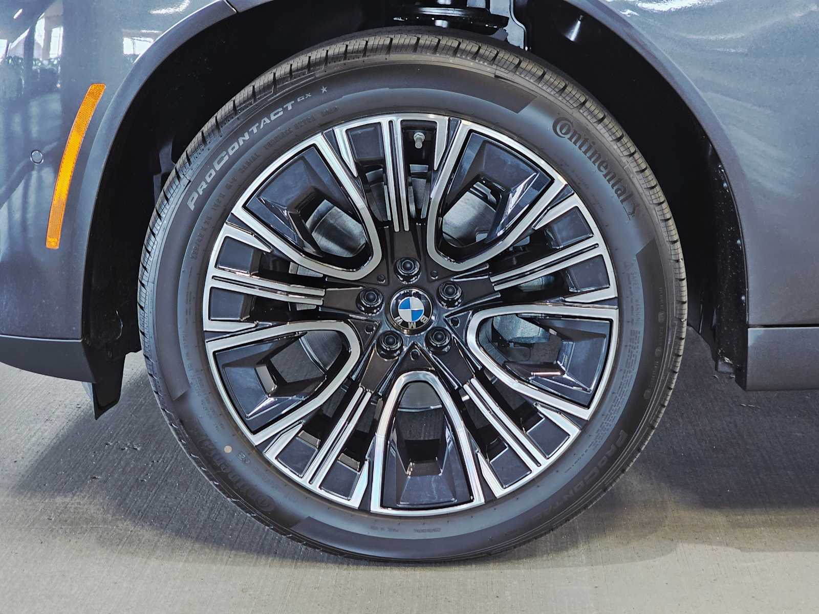 Thumbnail: 2026 BMW X3 - 8