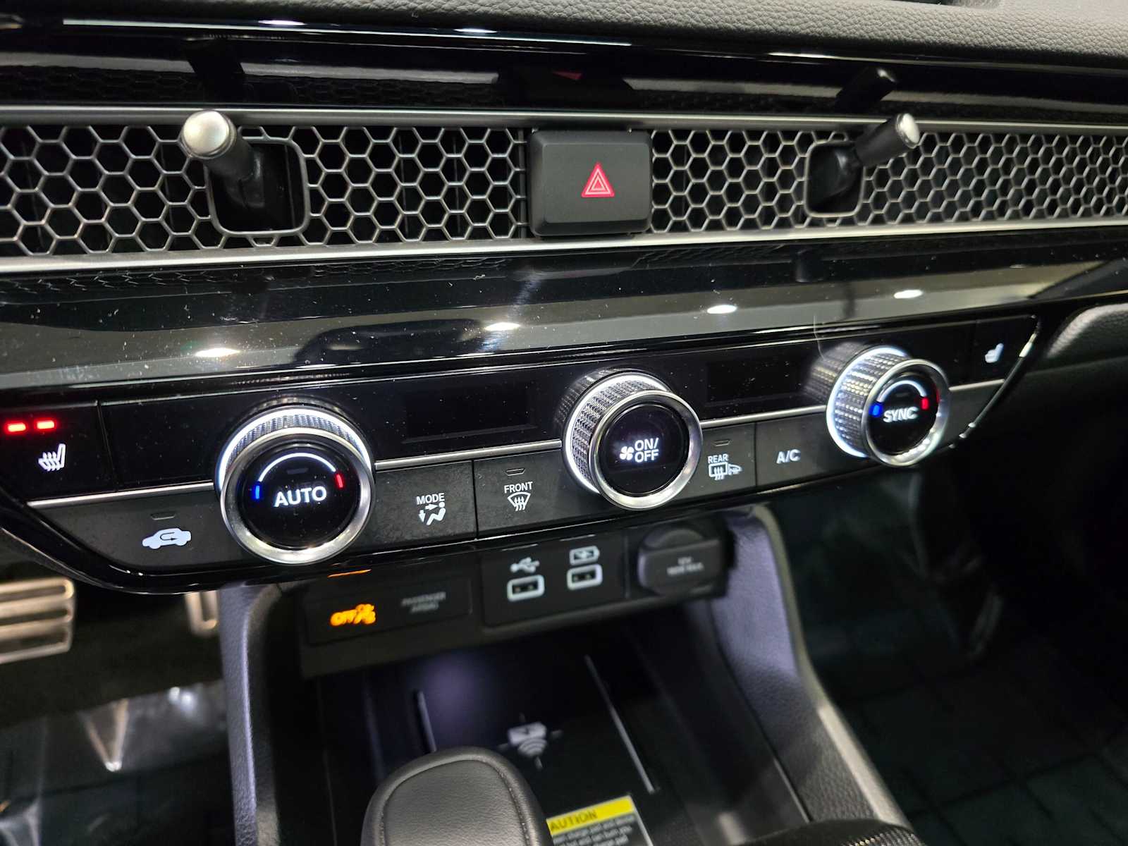 Thumbnail: 2024 Honda Civic - 16