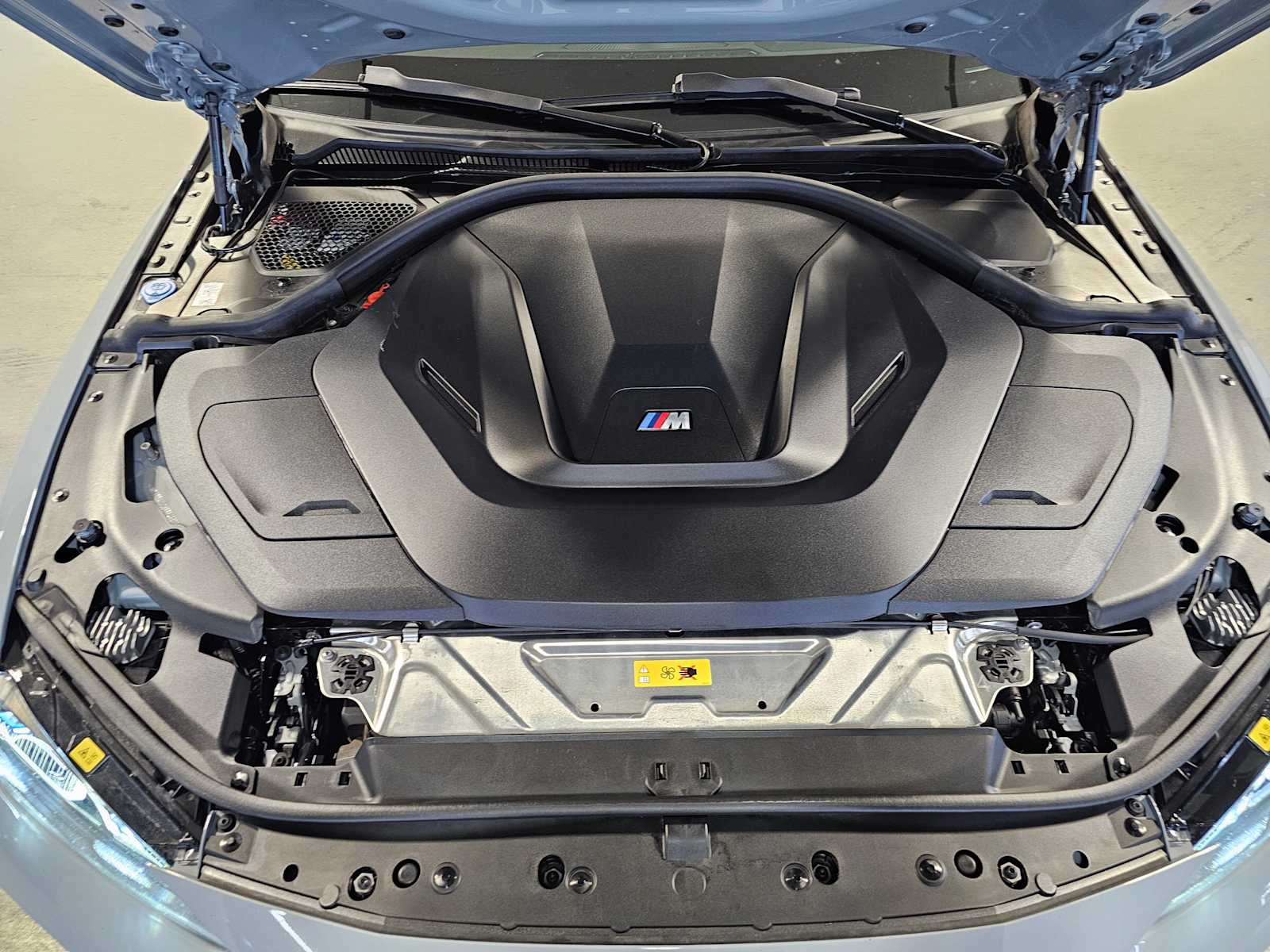 Thumbnail: 2023 BMW i4 - 9