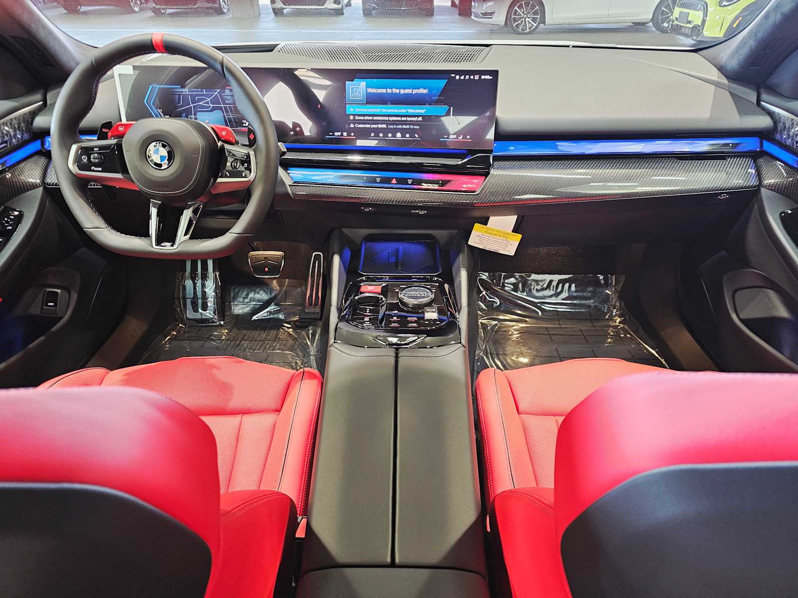 Thumbnail: 2026 BMW M5 - 10