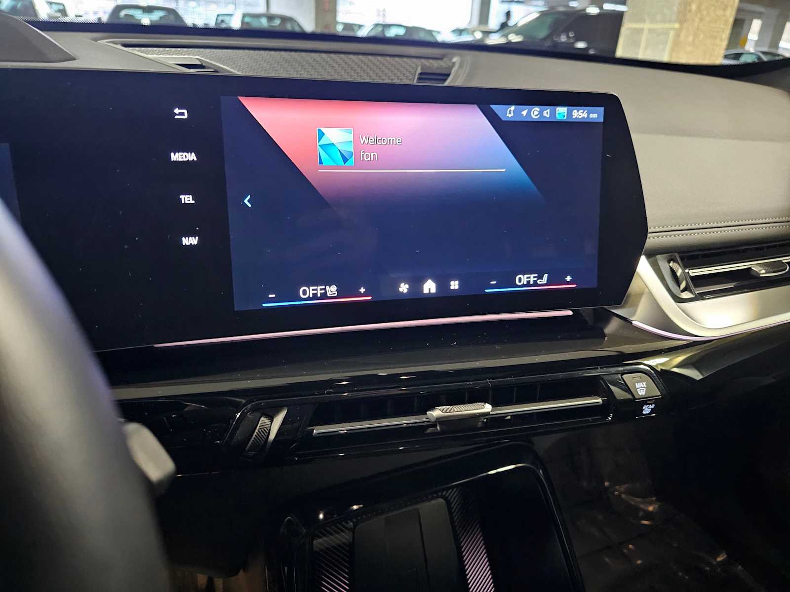 Thumbnail: 2025 BMW X1 - 13