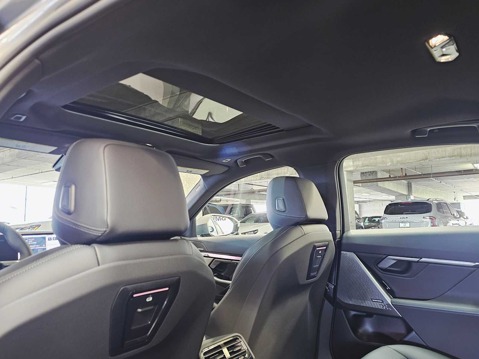 Thumbnail: 2026 BMW i5 - 25