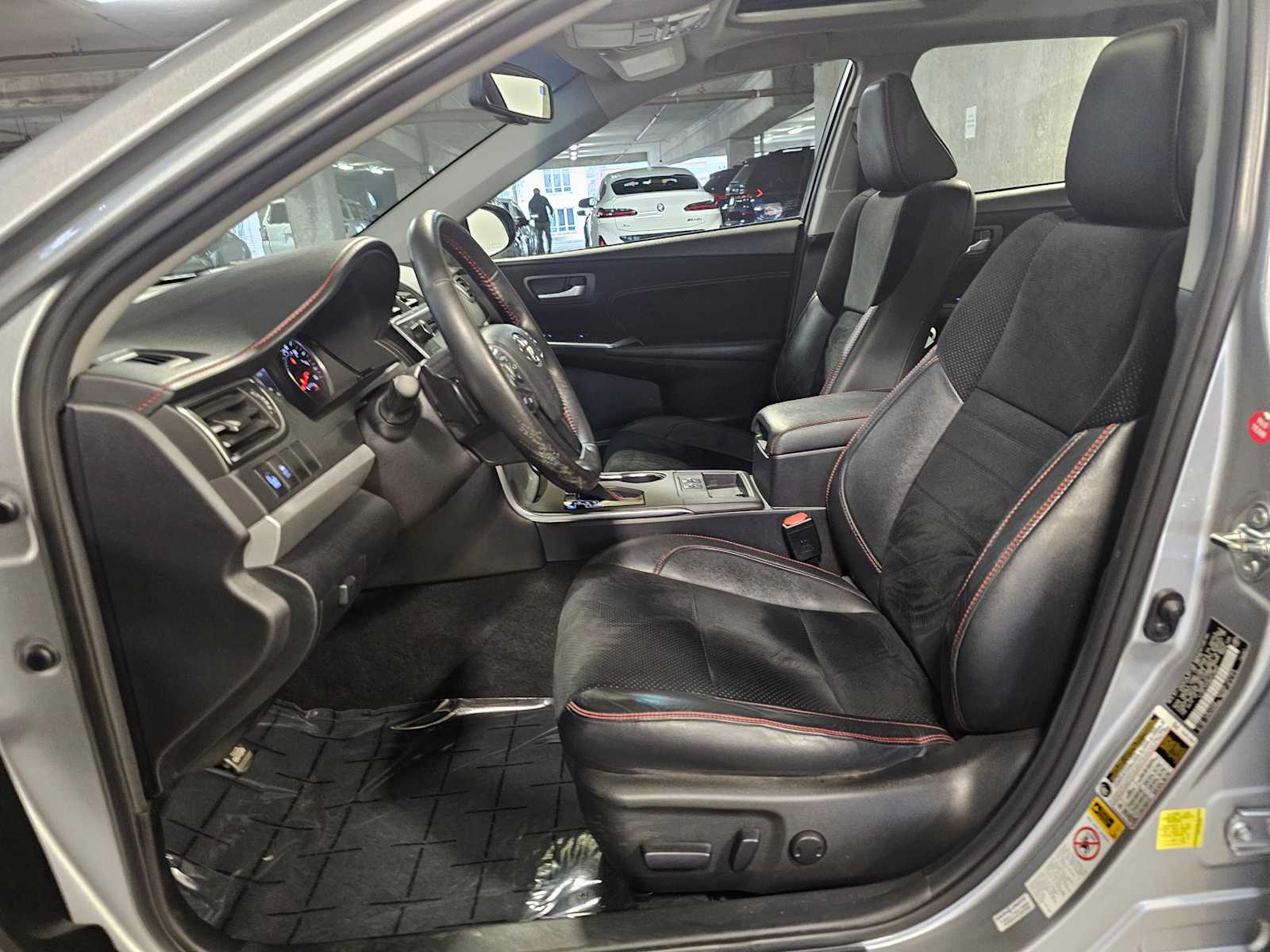 Thumbnail: 2016 Toyota Camry - 29