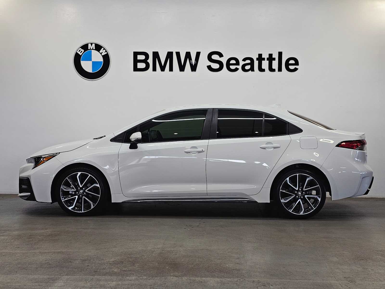 Thumbnail: 2020 Toyota Corolla - 3