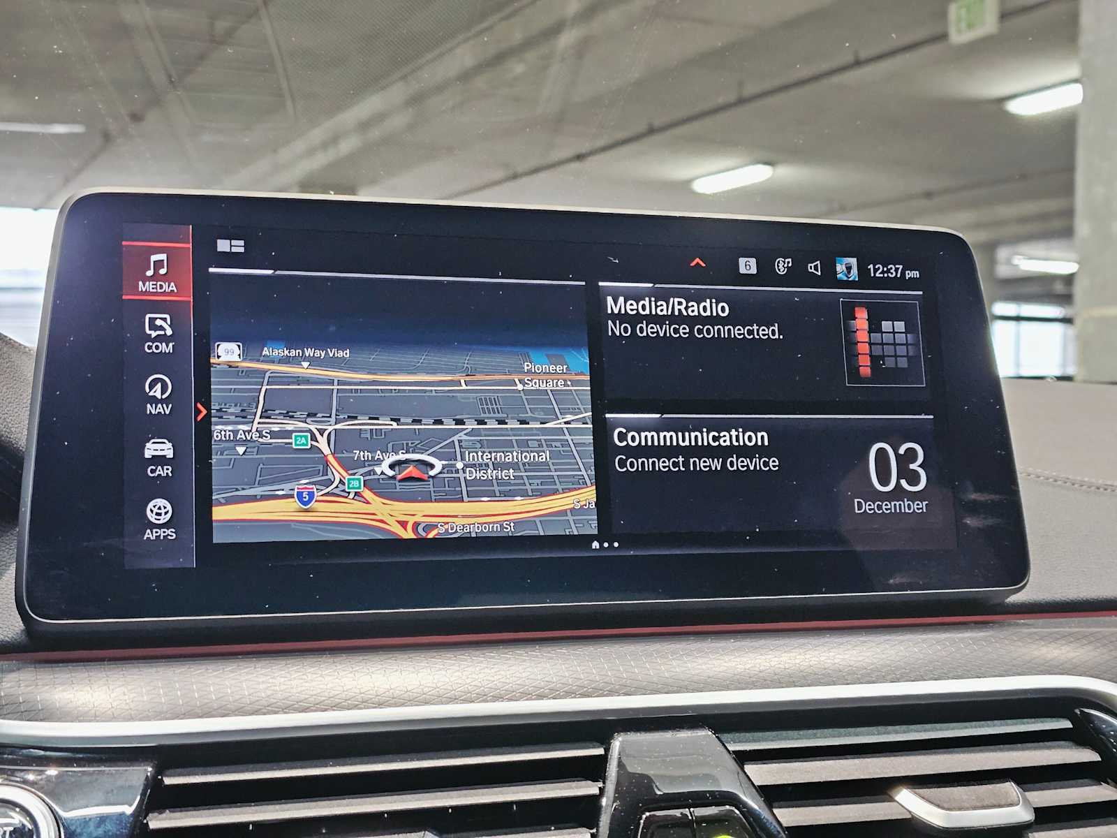 Thumbnail: 2023 BMW 5 Series - 14