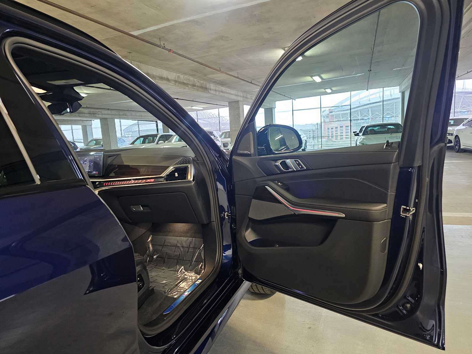 Thumbnail: 2026 BMW X5 - 40