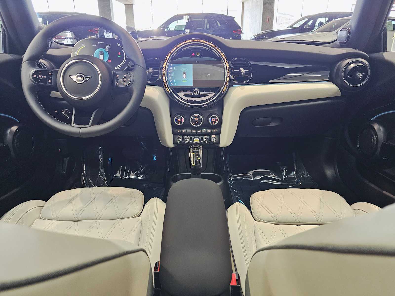 Thumbnail: 2024 MINI Cooper Hardtop - 10