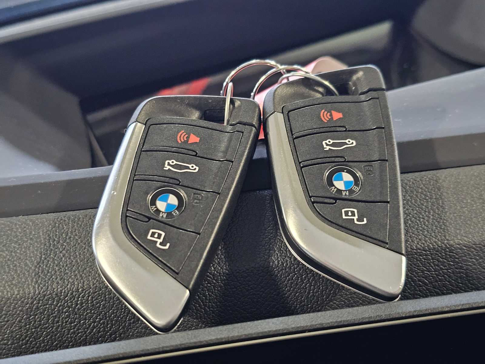 Thumbnail: 2024 BMW i4 - 43
