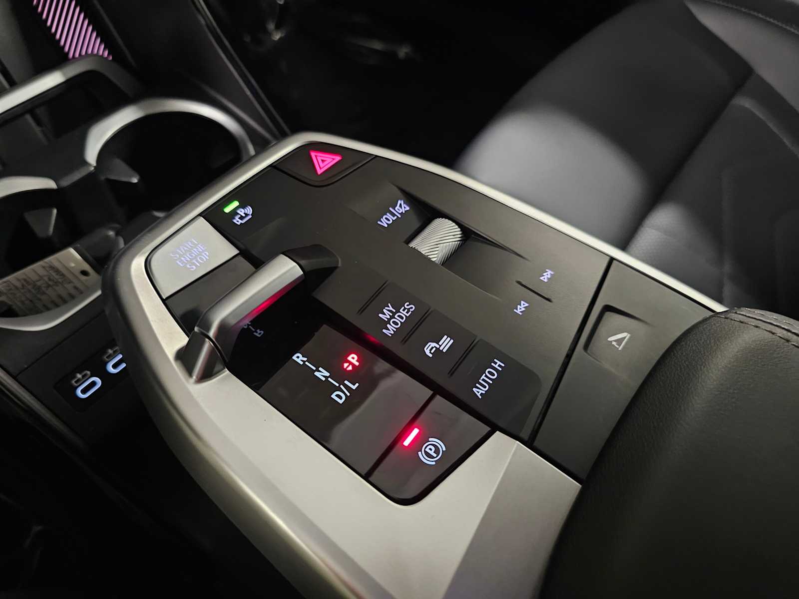 Thumbnail: 2025 BMW X1 - 20