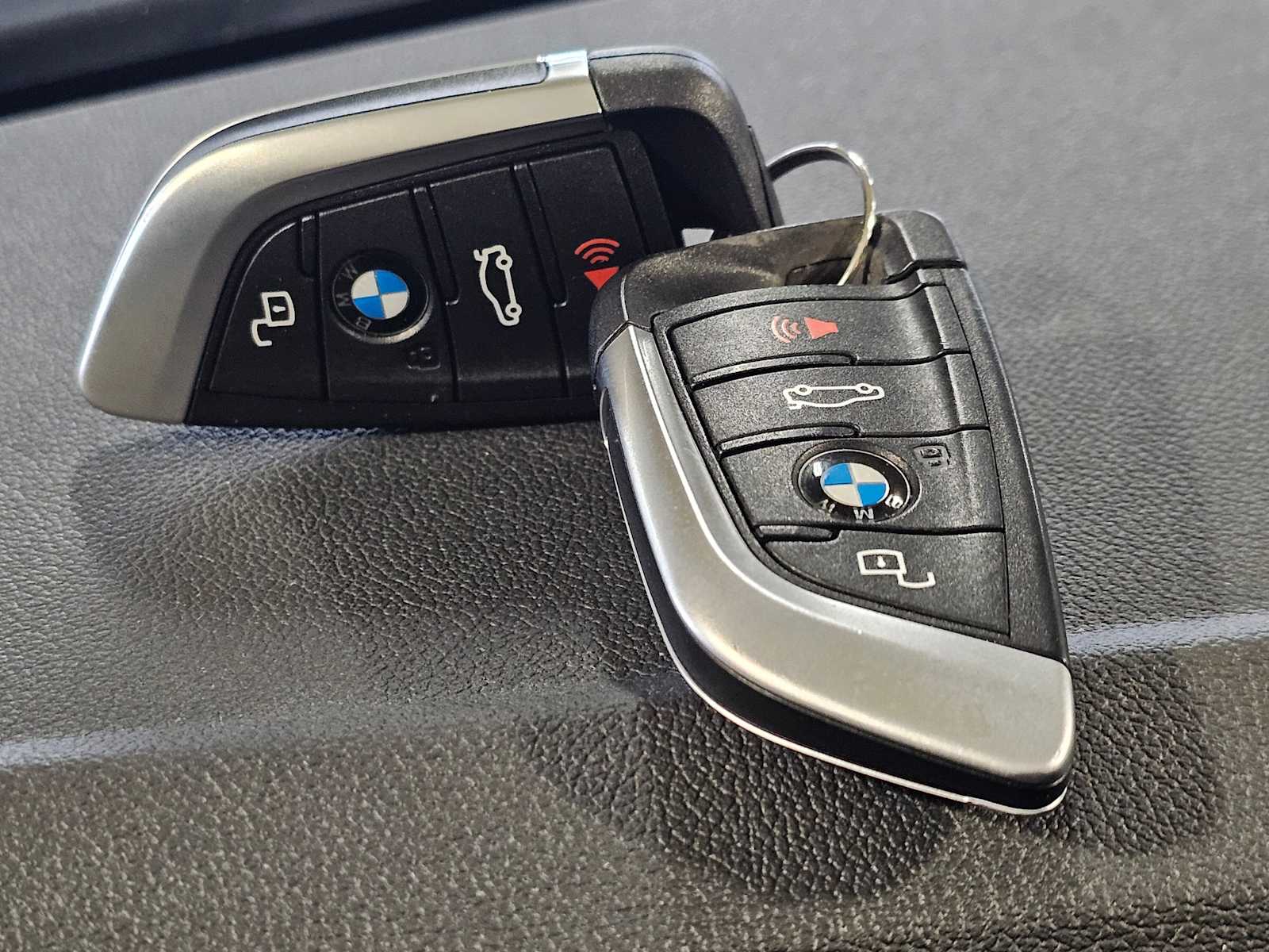 Thumbnail: 2023 BMW i4 - 43