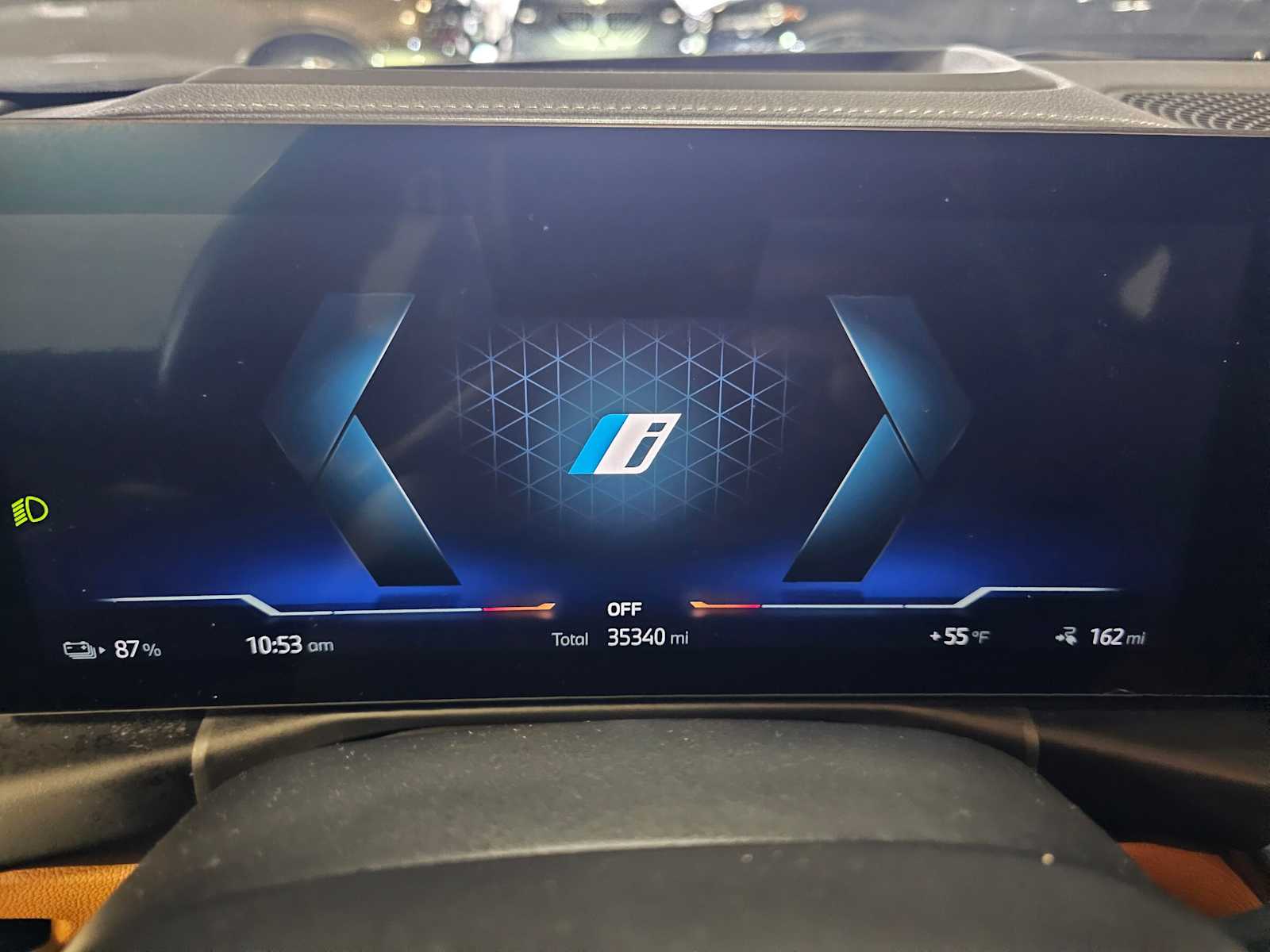 Thumbnail: 2023 BMW i4 - 10