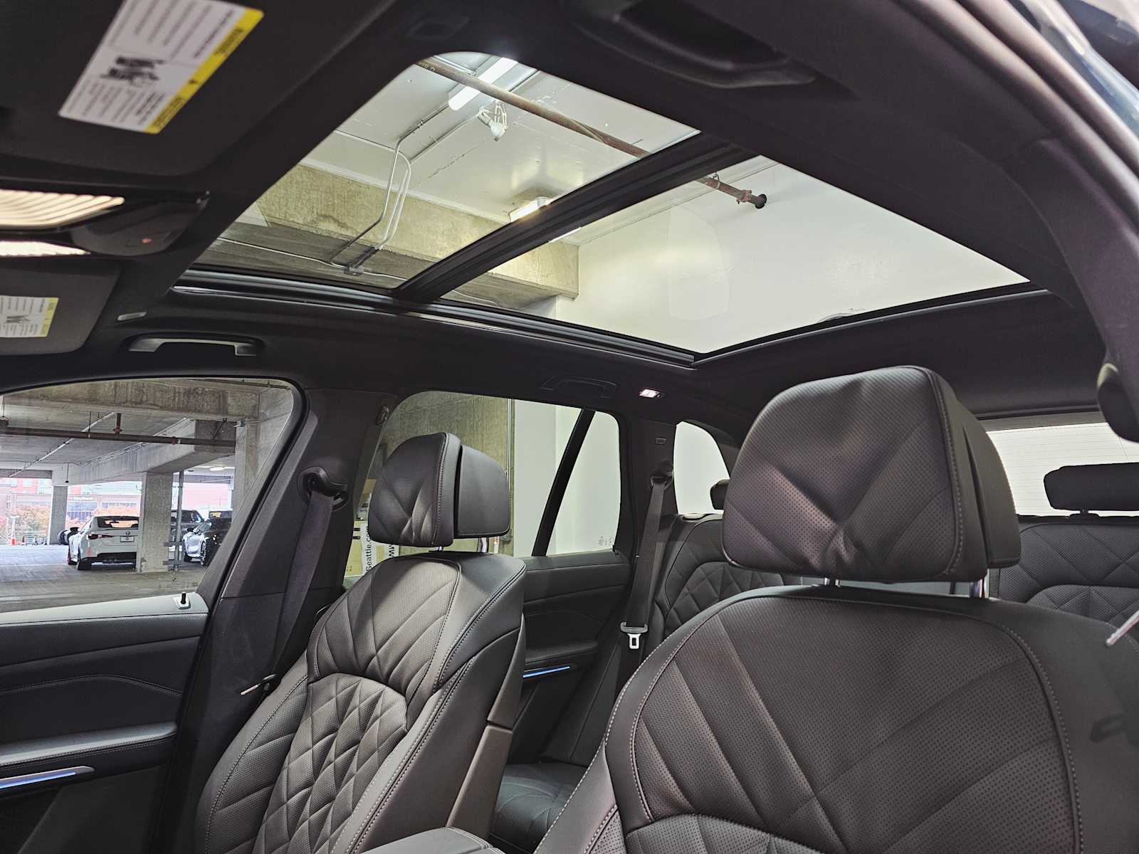 Thumbnail: 2026 BMW X5 - 24