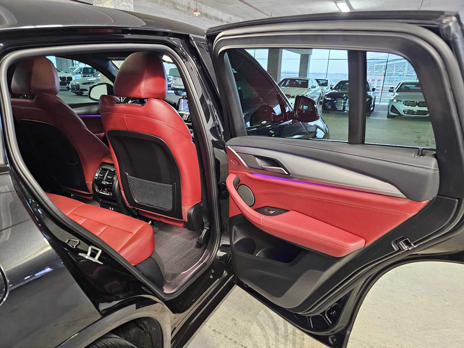 Thumbnail: 2021 BMW X4 - 33