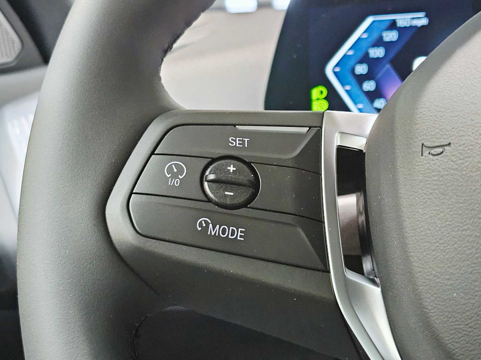 Thumbnail: 2025 BMW 2 Series - 12