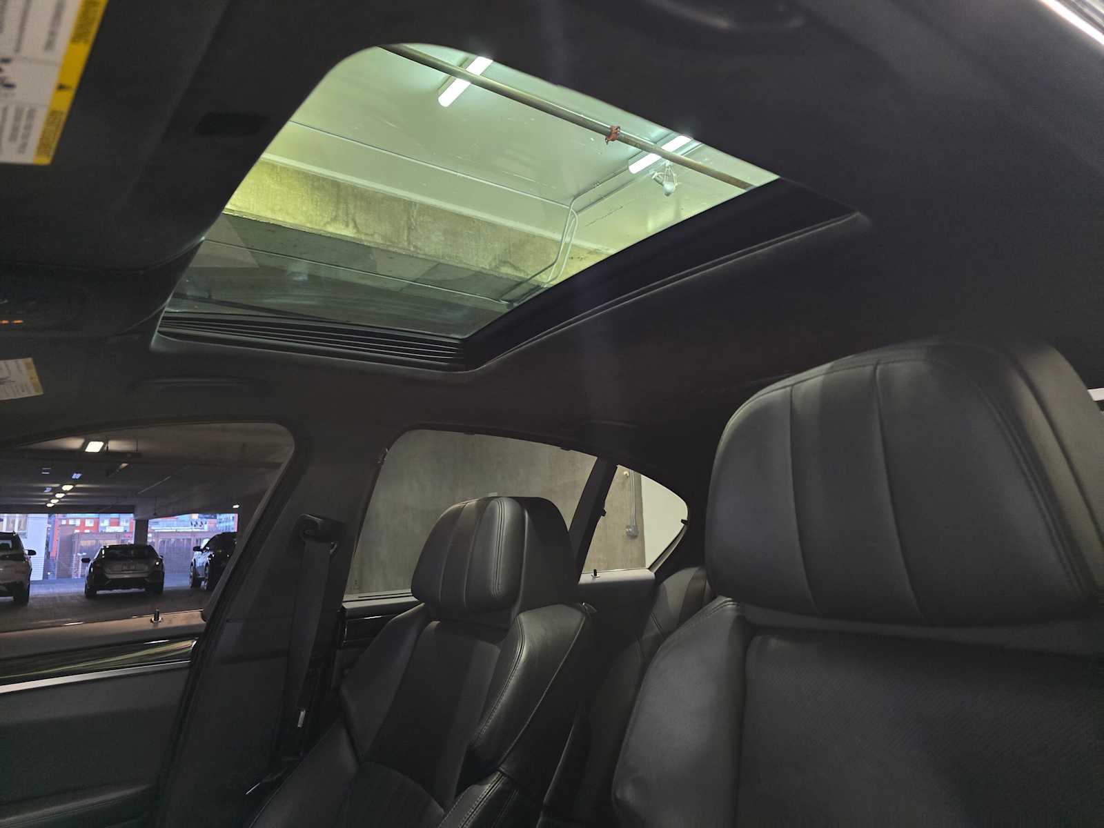 Thumbnail: 2015 BMW M5 - 27