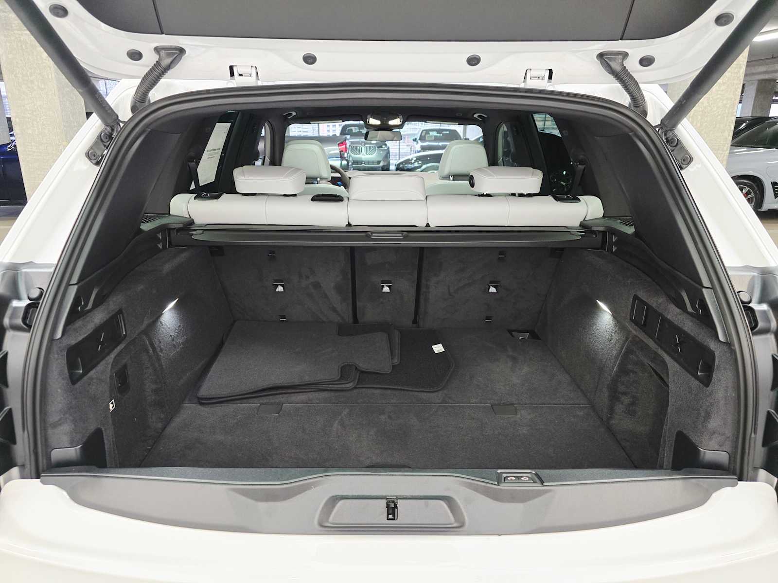 Thumbnail: 2026 BMW X5 - 29