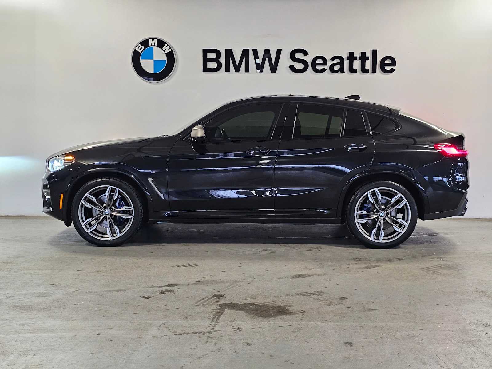 Thumbnail: 2021 BMW X4 - 3