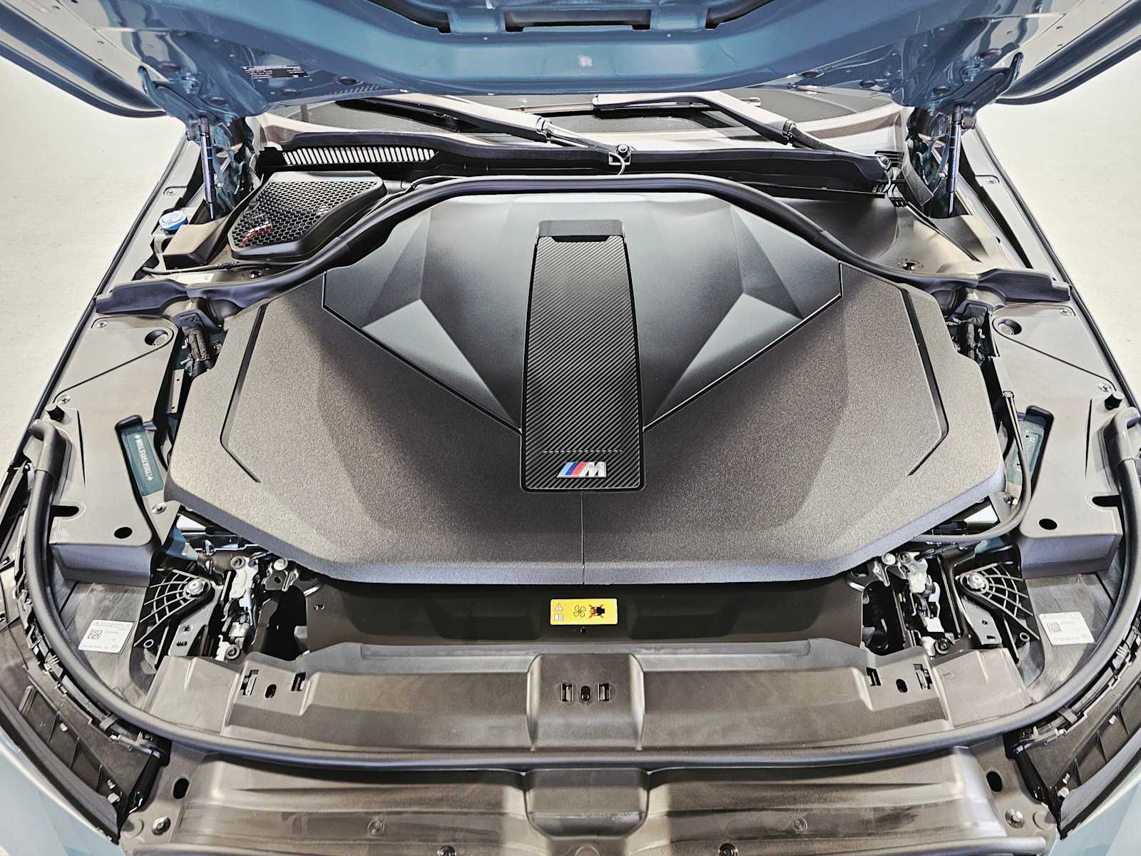 Thumbnail: 2025 BMW i5 - 9