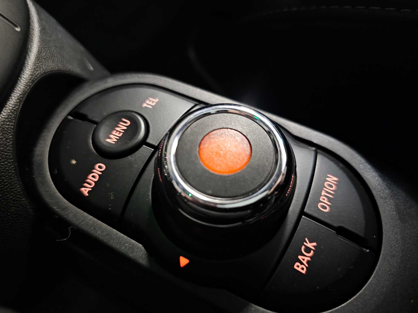 Thumbnail: 2016 MINI Cooper Hardtop - 21